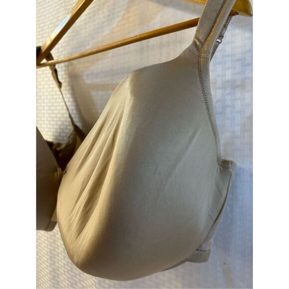 Cacique 42H beige bra Satin full Coverage - Picture 3 of 8